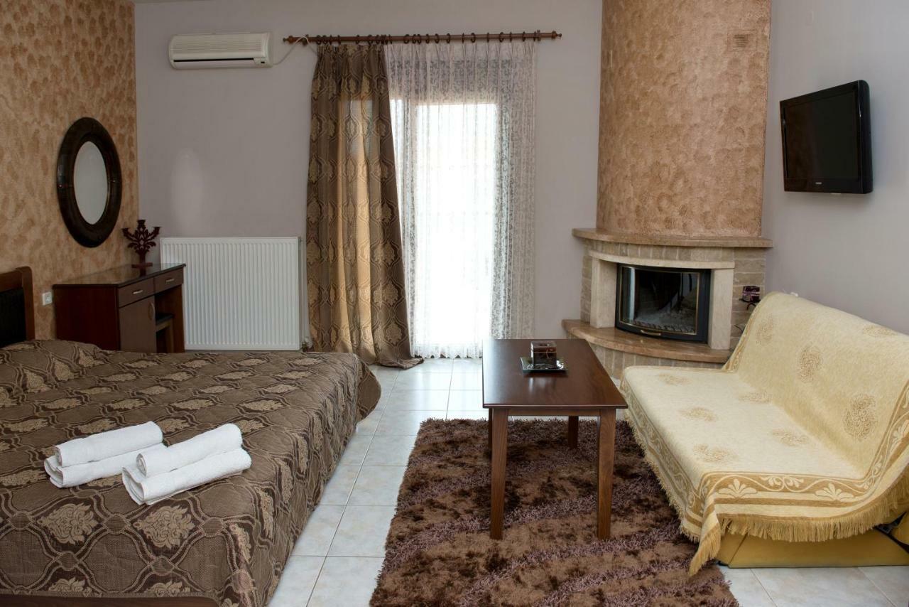 Káto Loutrákion Hotel Philippion מראה חיצוני תמונה
